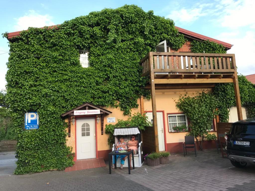 Hotel-Restaurant Christine Lübz Zewnętrze zdjęcie